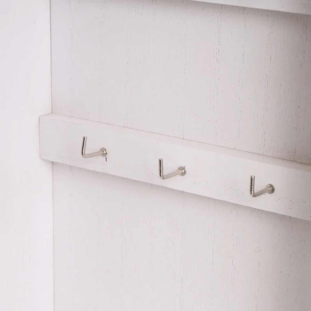 Boite  cls Arbre de vie en bois blanc patin et vieilli