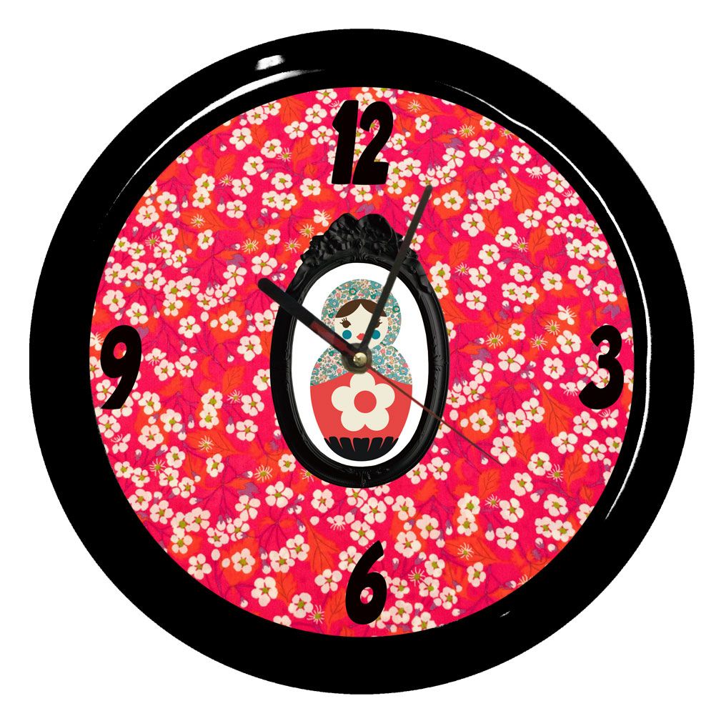 Horloge Poupes russes Liberty by Cbkreation