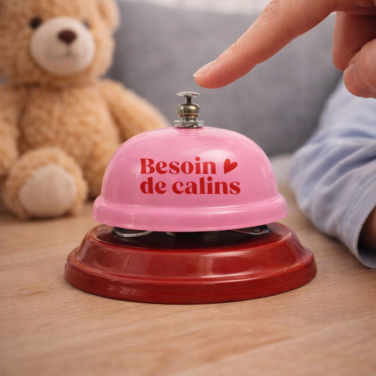 Cloche de table humoristique � Besoin de c�lins � 💖