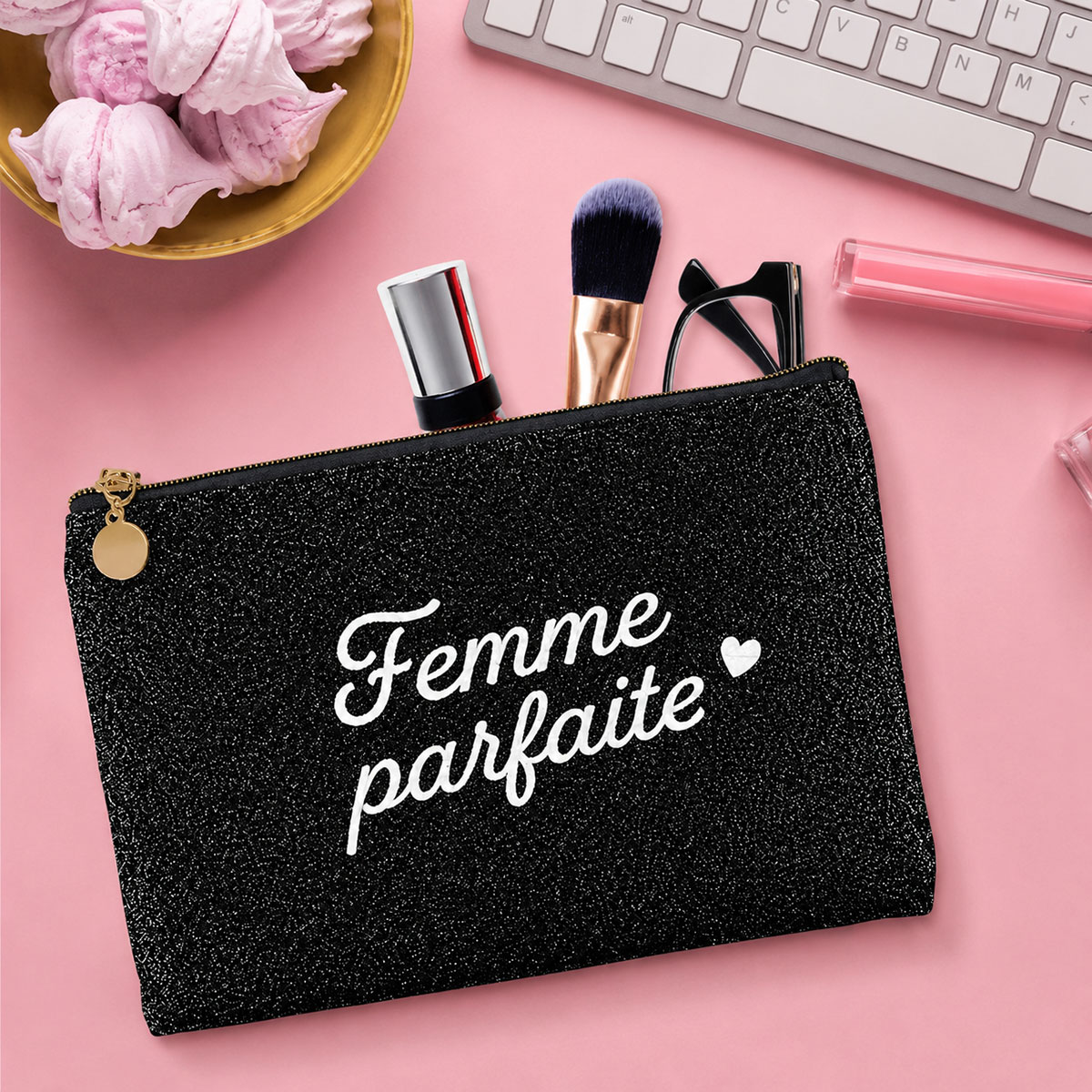 Pochette plate paillet�e � Femme parfaite � 24 � 17 cm