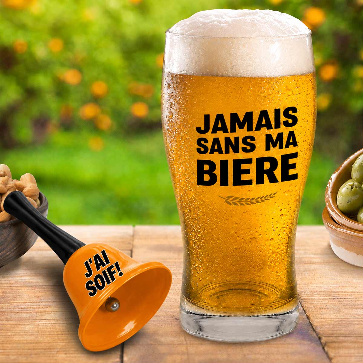 Coffret verre � bi�re et clochette