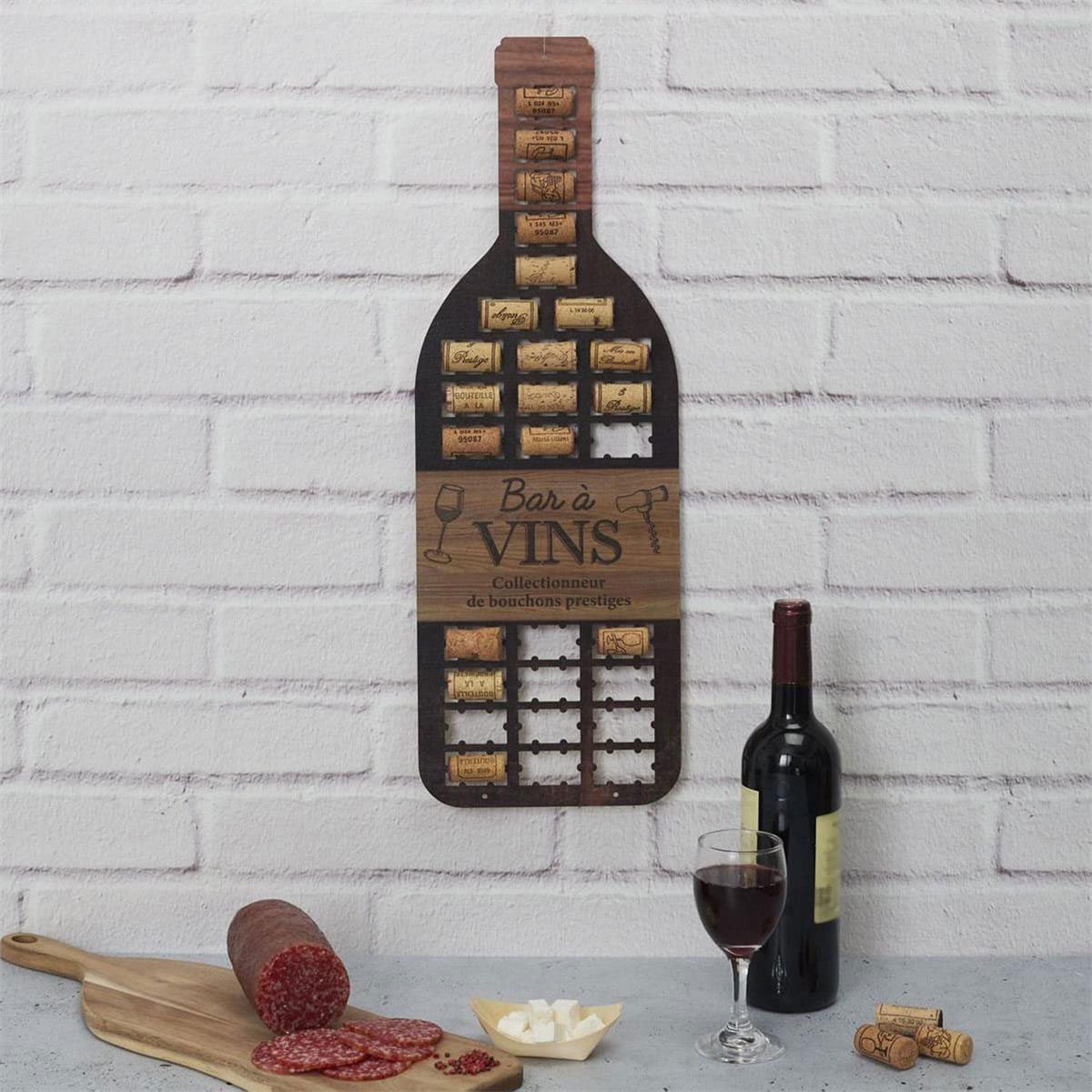 Bouteille porte-bouchons murale bar  vins