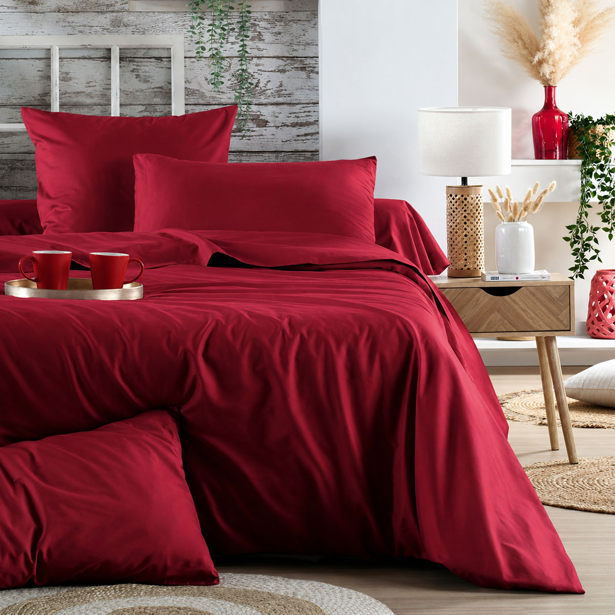 Taie d�oreiller �lys�e rouge 63 x 63 cm en percale coton