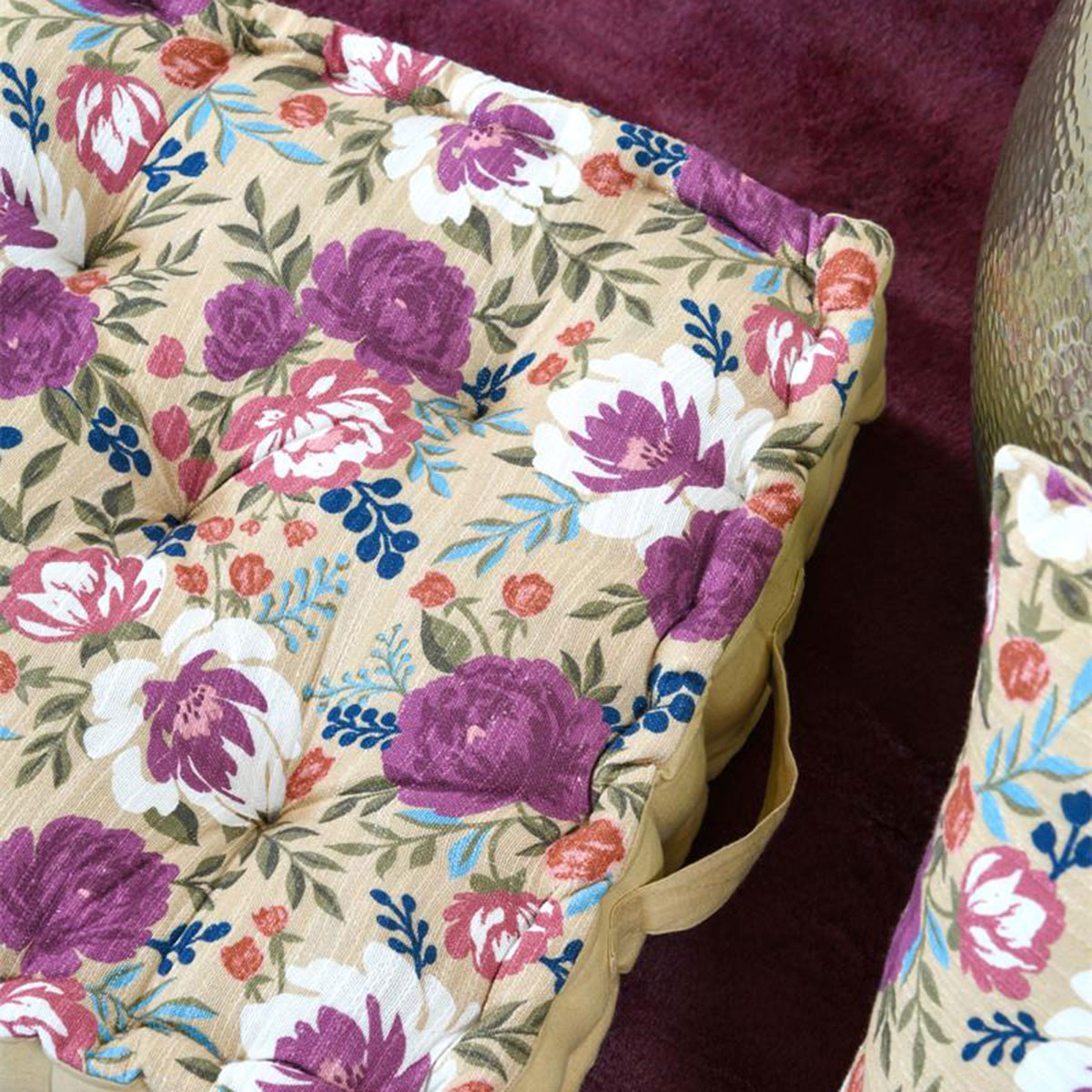 Coussin de sol carr� fleuri augusta 45 x 45 cm en coton