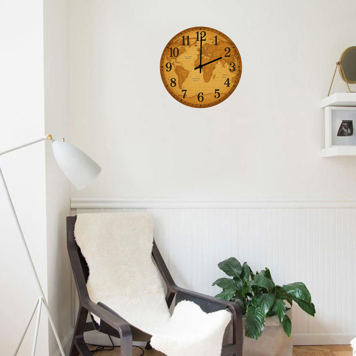 Horloge en verre Mappemonde Ancienne � � 29 cm