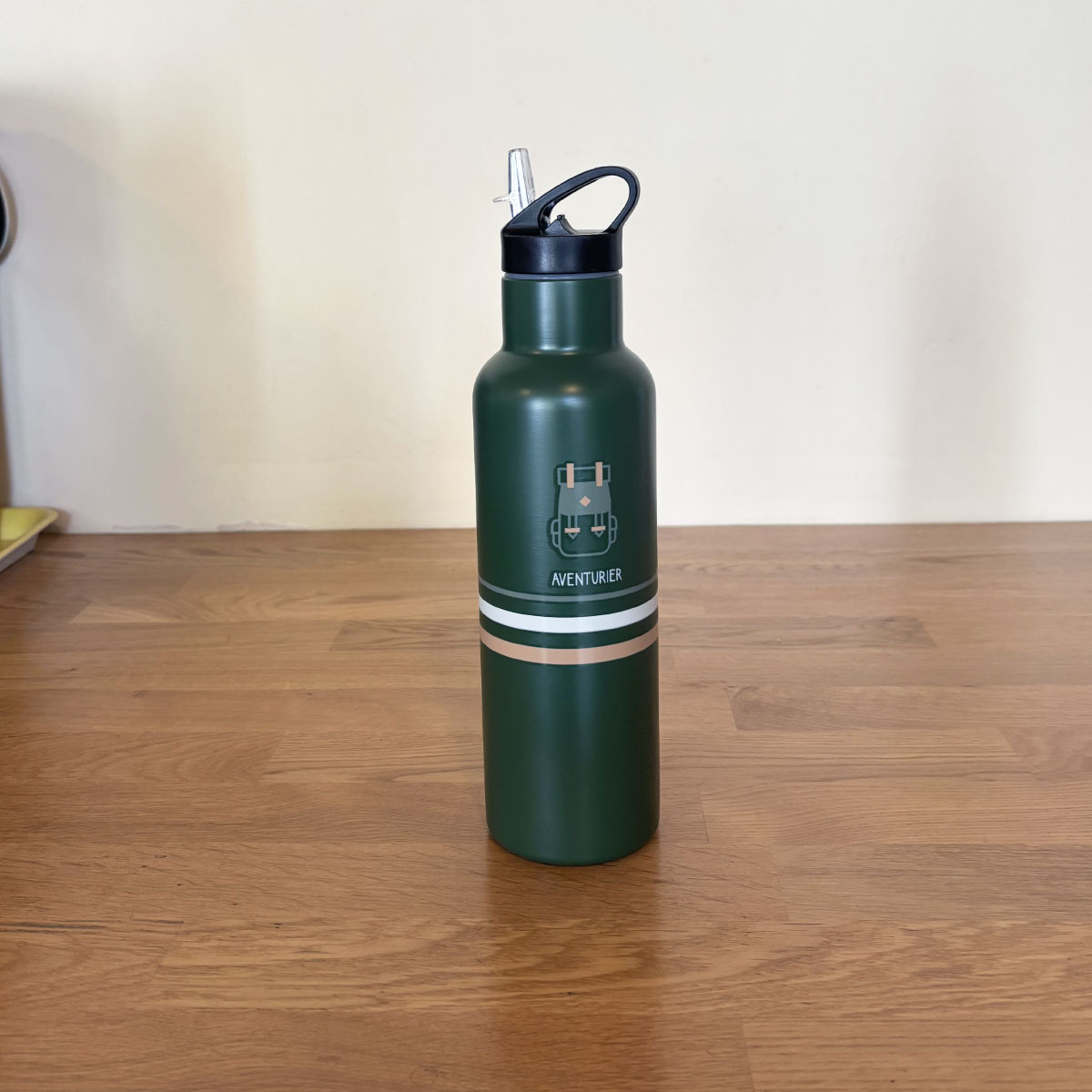 Gourde isotherme en inox bouchon sport 590 ml  Aventurier