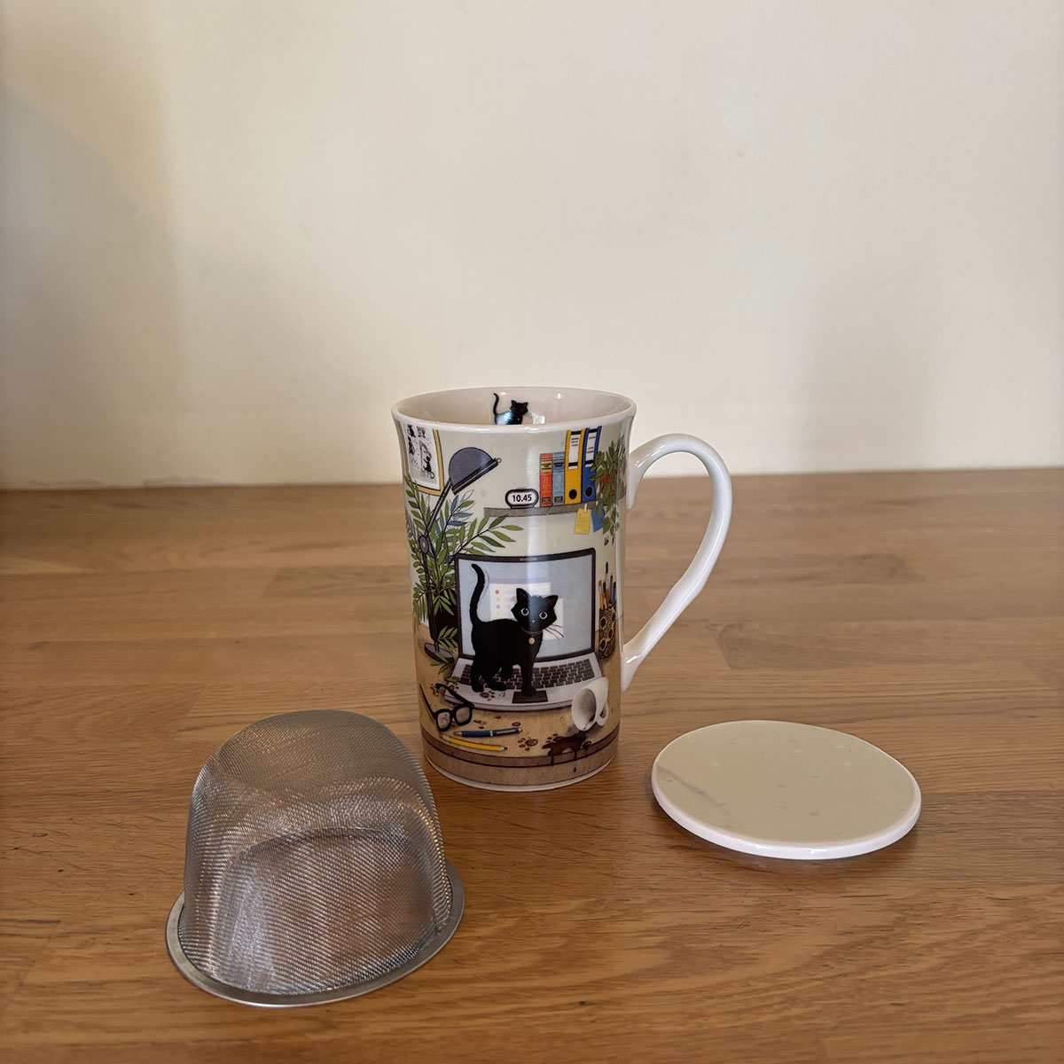 Tisanire en Porcelaine  Chaton sur lOrdinateur