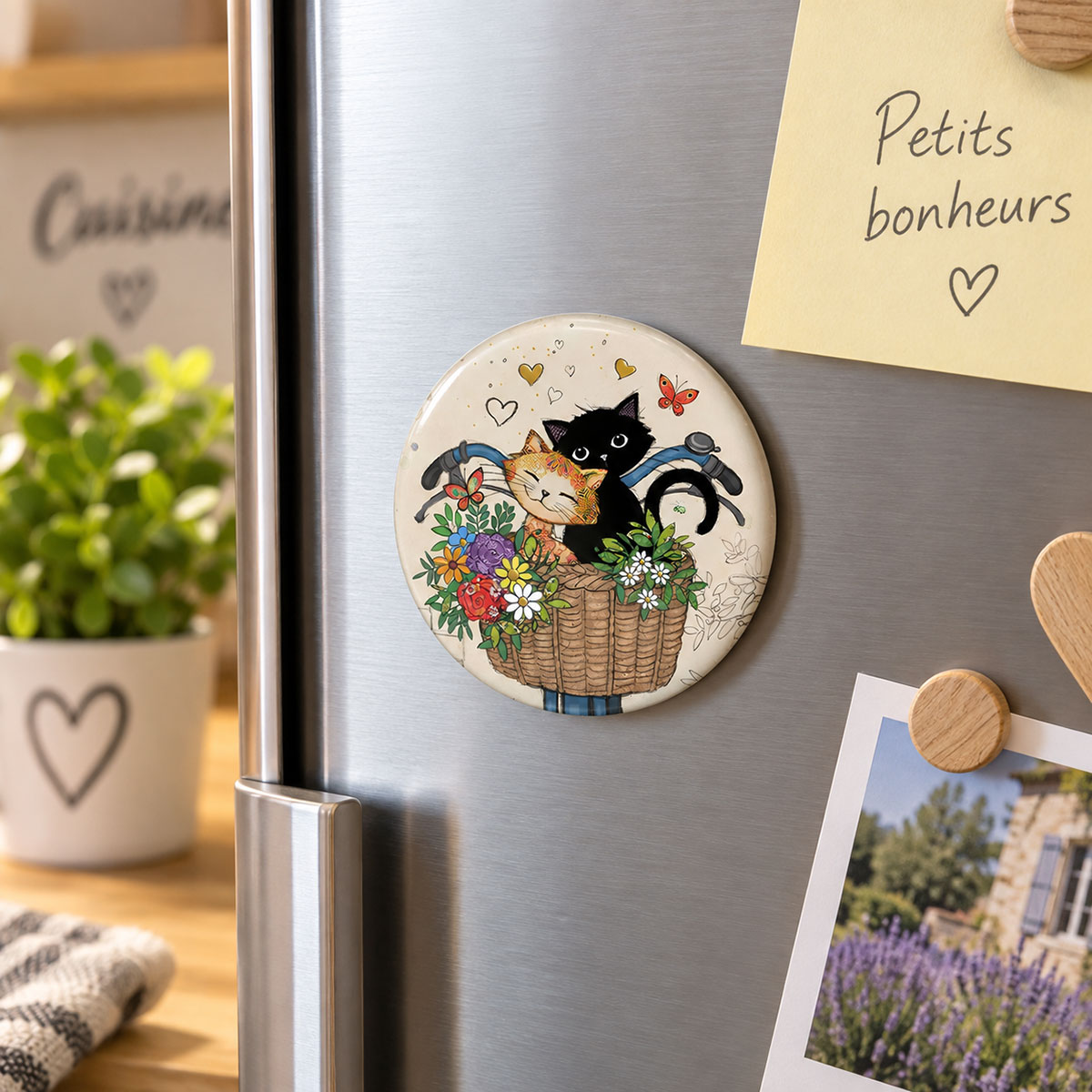 Magnet rond chats � v�lo fleuri 5,5 cm
