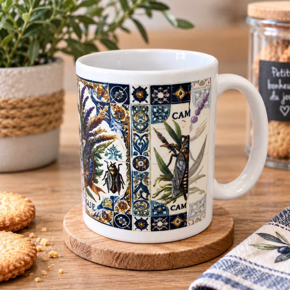 Mug cigales et lavande de Camargue en c�ramique 300 ml