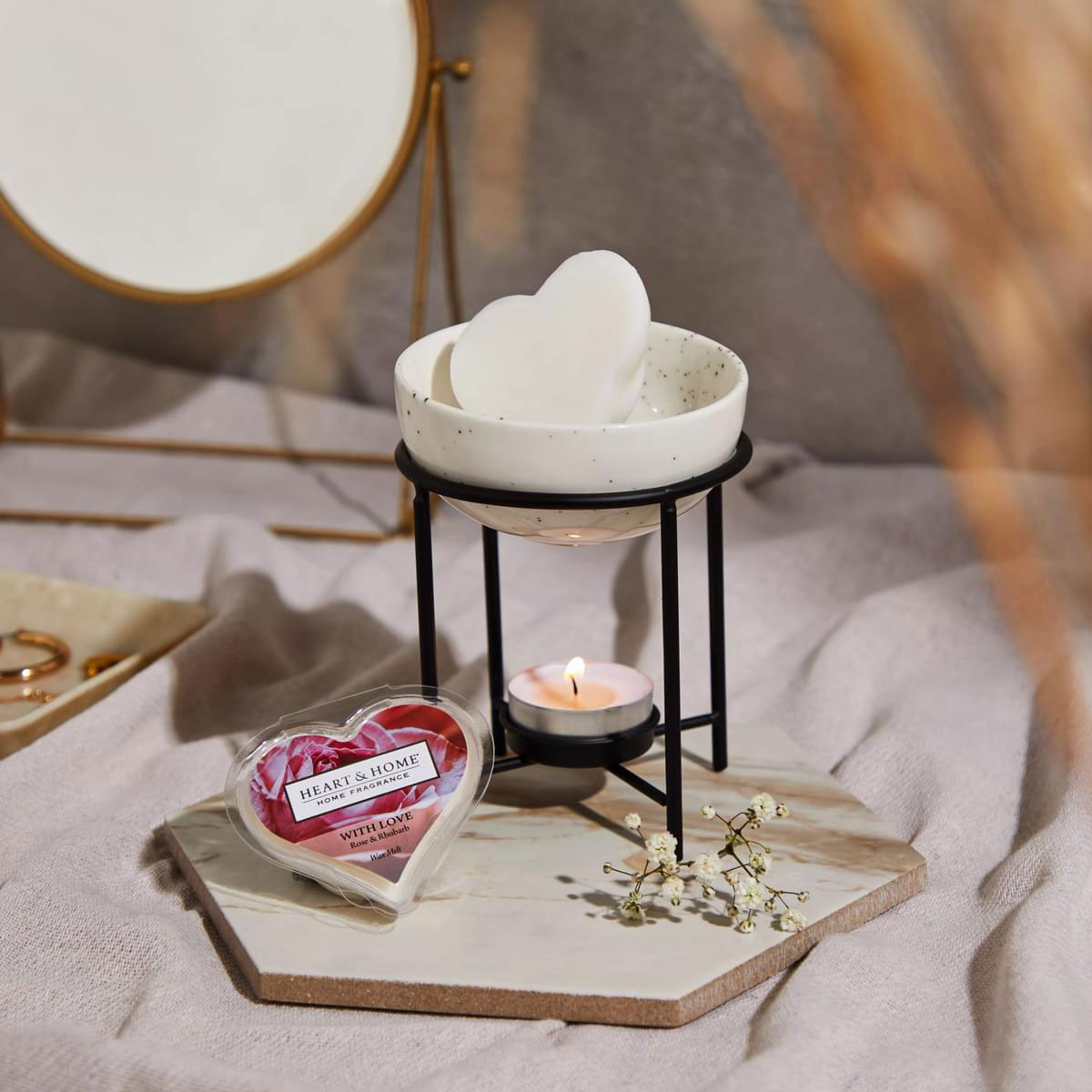 Diffuseur pour galet de cire parfume Heart and Home Amour