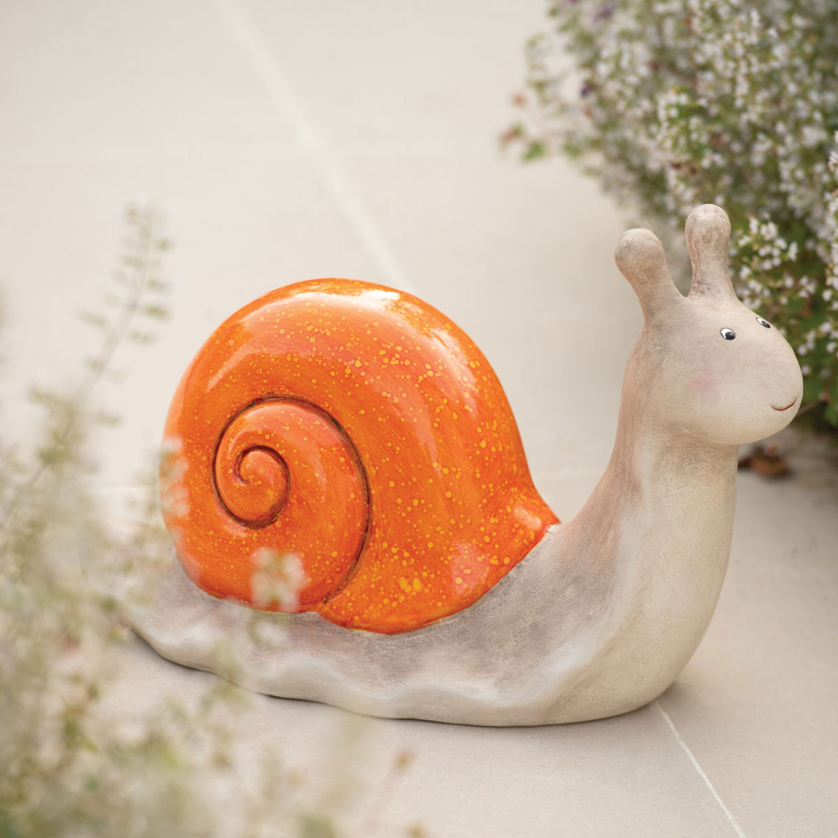 Figurine Escargot Beige avec Coquille Orange