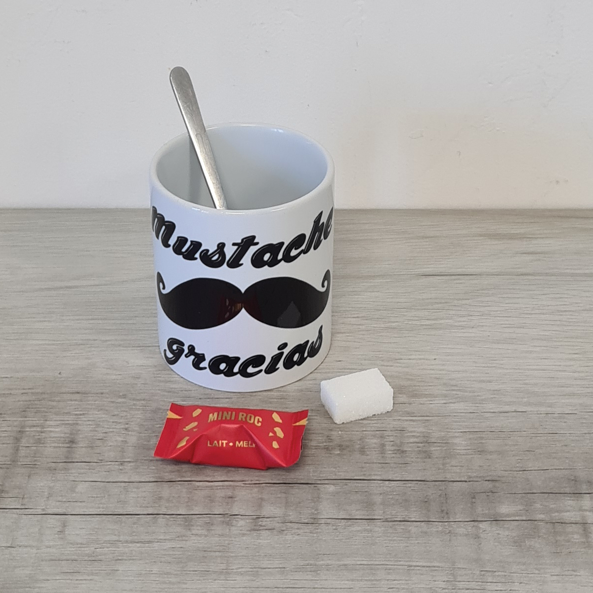 Mug Mustache Gracias par Cbkreation