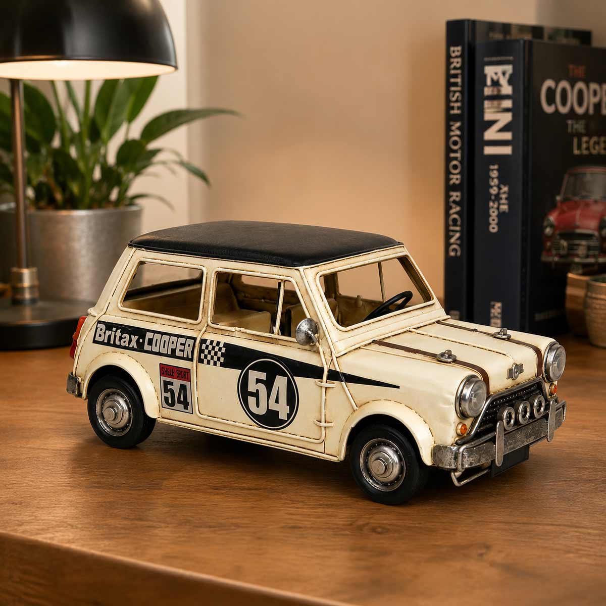 Figurine d�corative Ancienne Voiture de Course Vintage