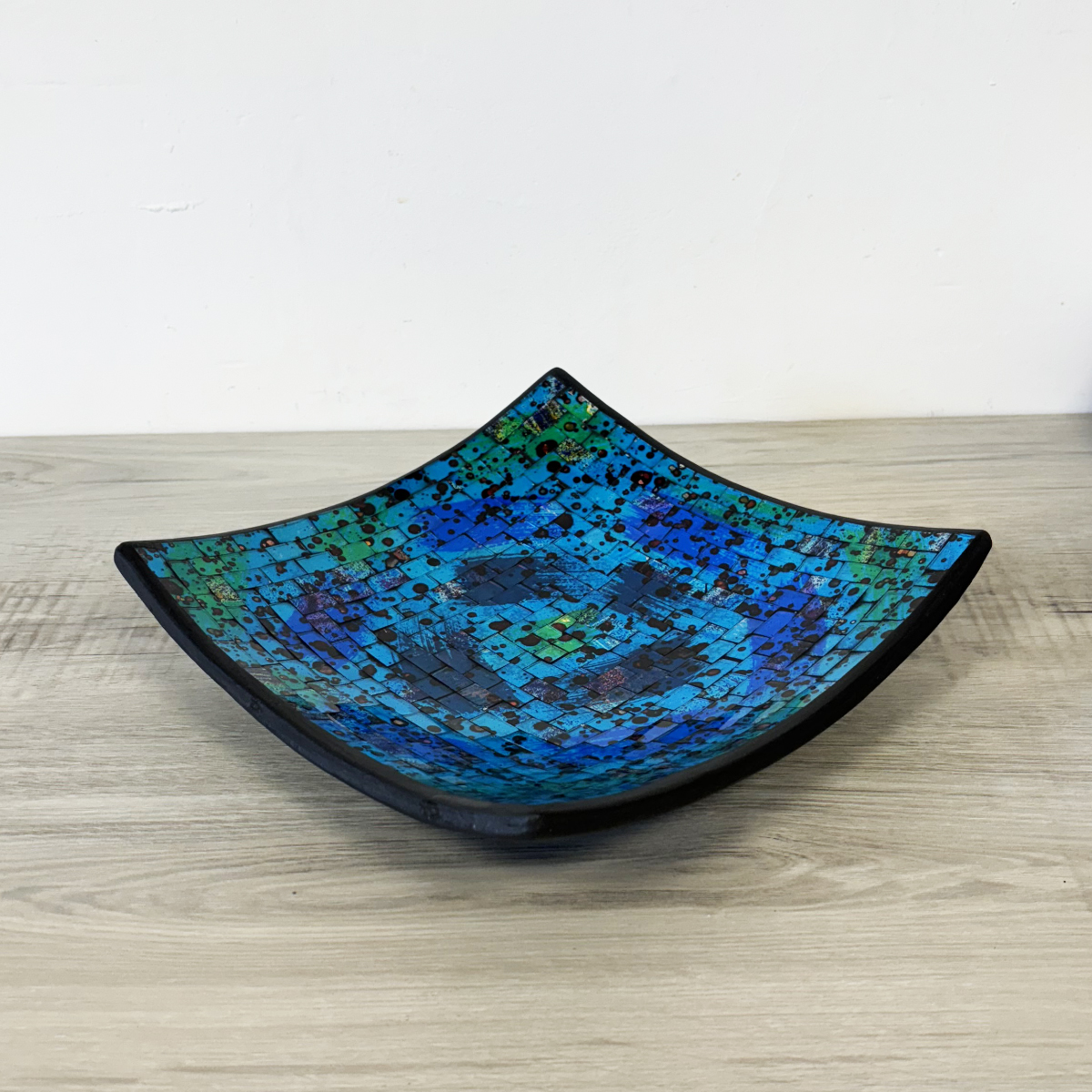 Coupelle dcorative en mosaque de verre bleue 29 cm