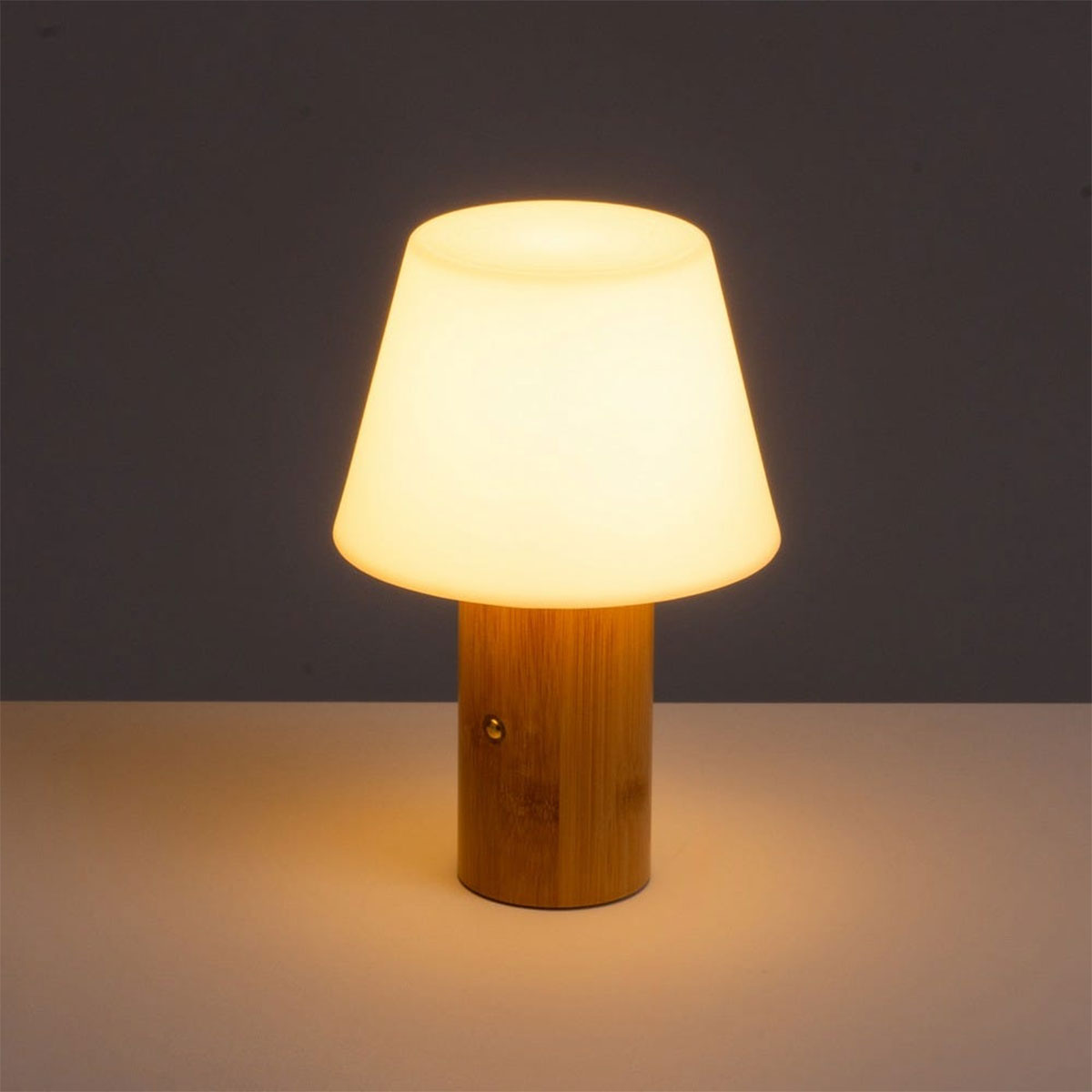 Lampe LED en bambou naturel  3 tons de lumire