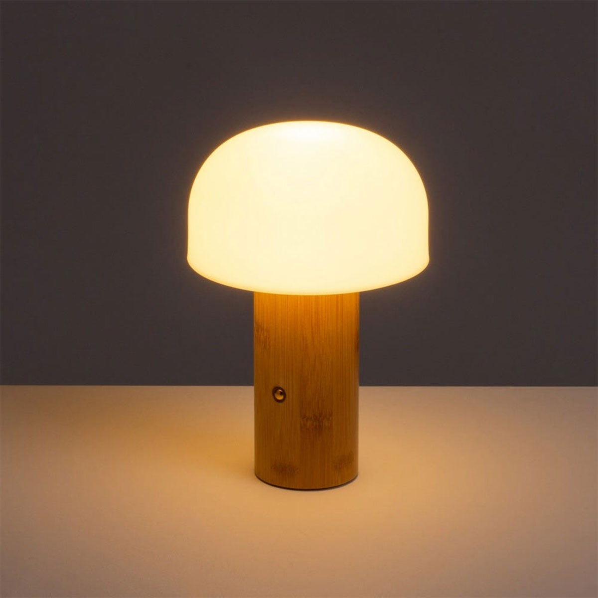 Lampe LED en bambou naturel  forme champignon