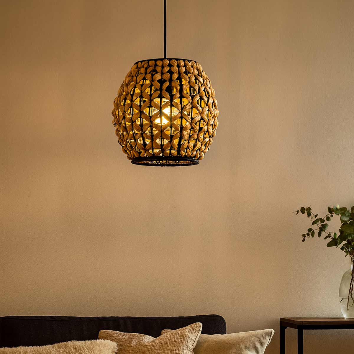 Petit lustre en jacinthe deau  Hauteur 20,5 cm