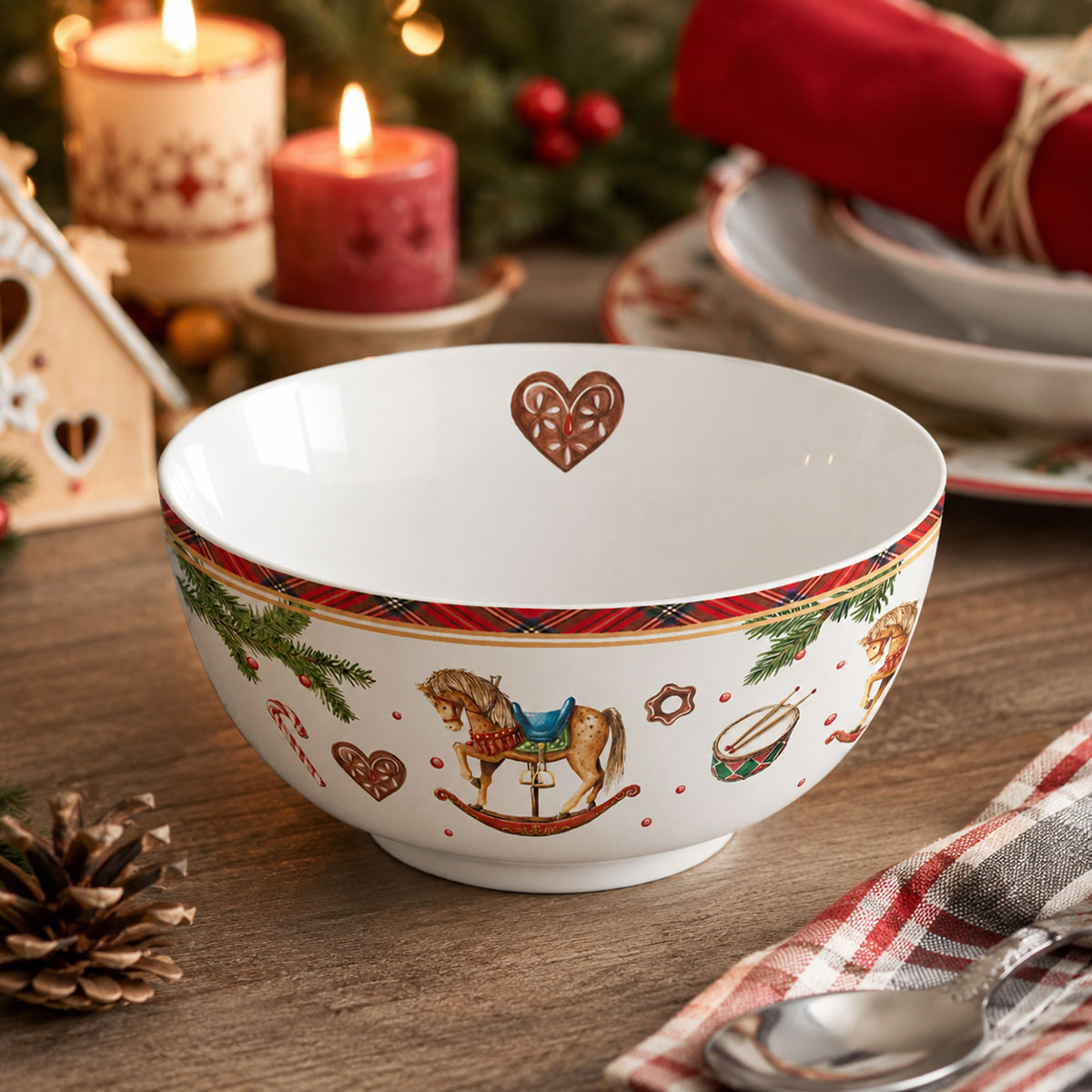 Bol de No�l cheval � bascule en porcelaine 40 cl