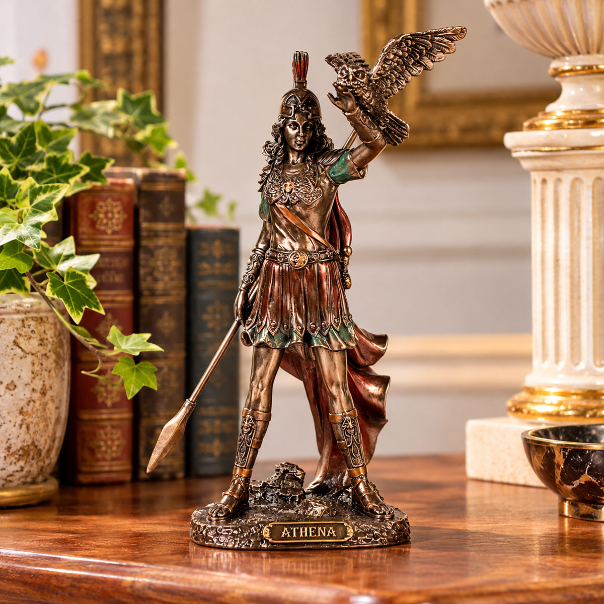 Statue Ath�na d�esse grecque aspect bronze 19 cm