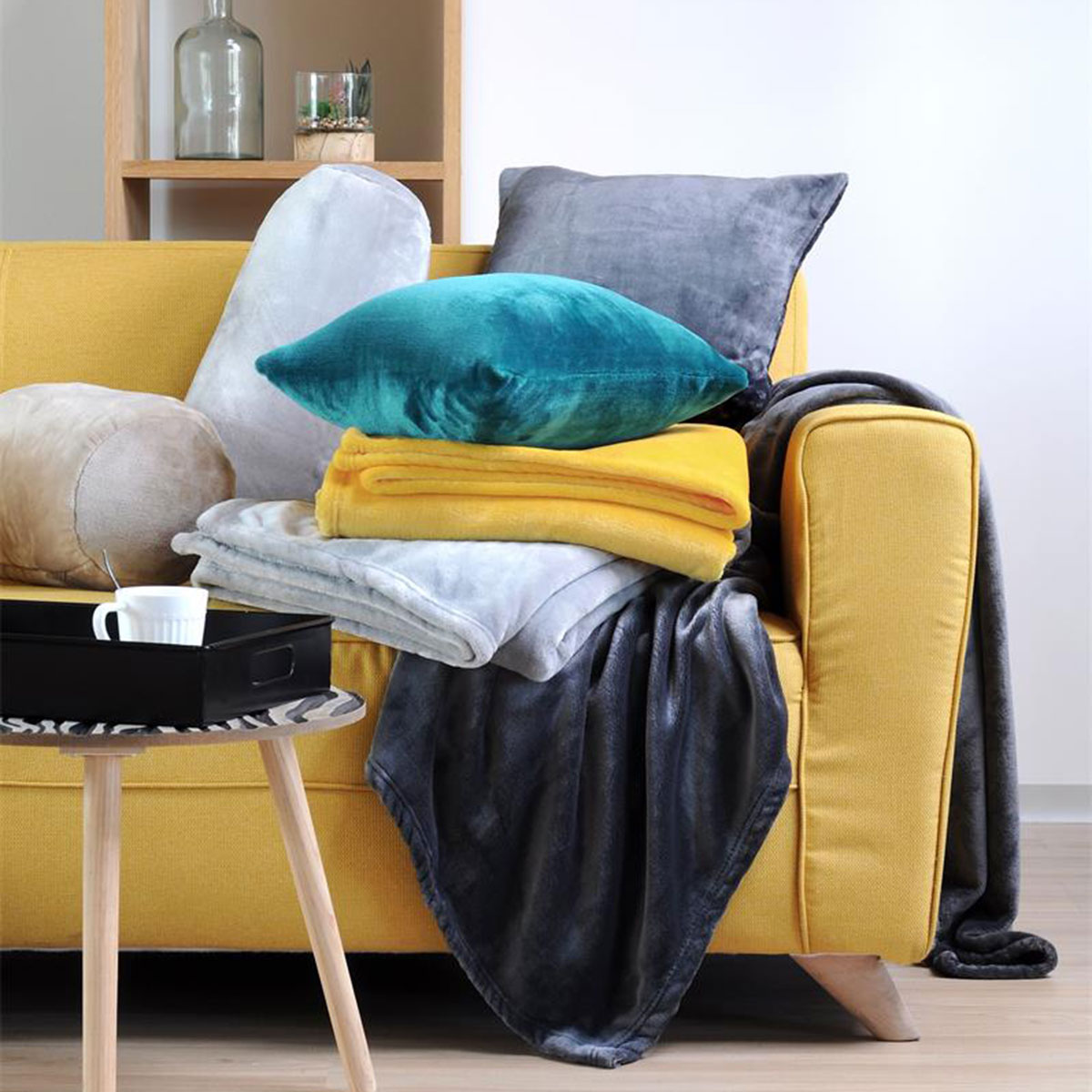 Plaid polaire doudou anthracite 130 x 160 cm