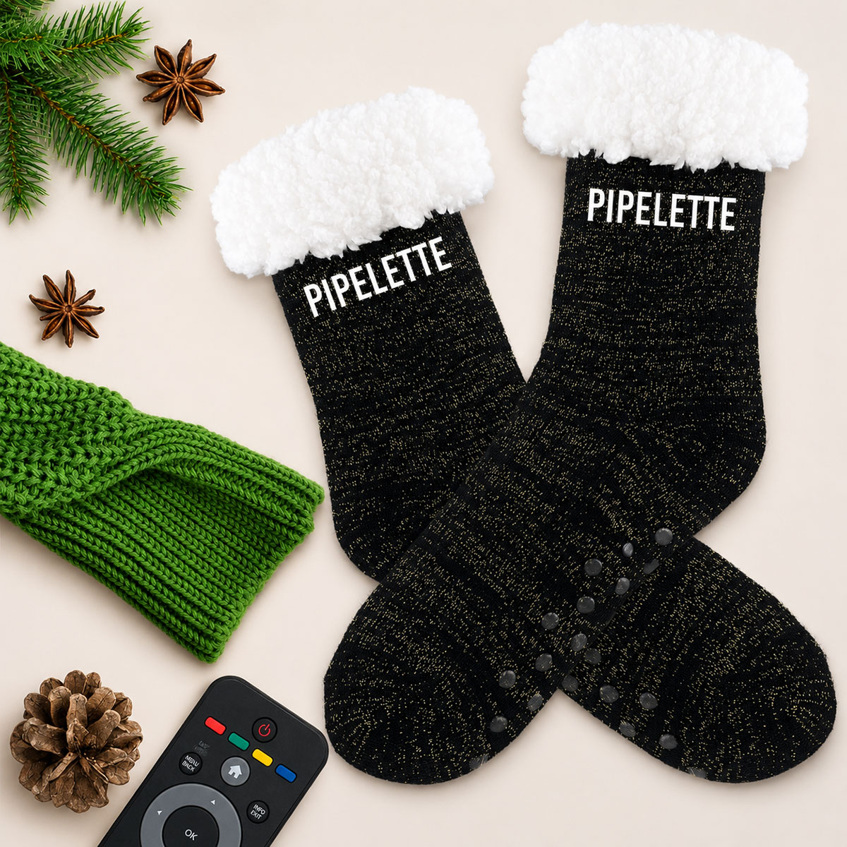 Chaussettes moumoute � paillettes Pipelette