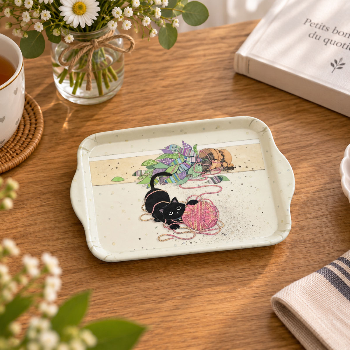 Mini plateau chat et pelote de laine en m�lamine 20,8 cm