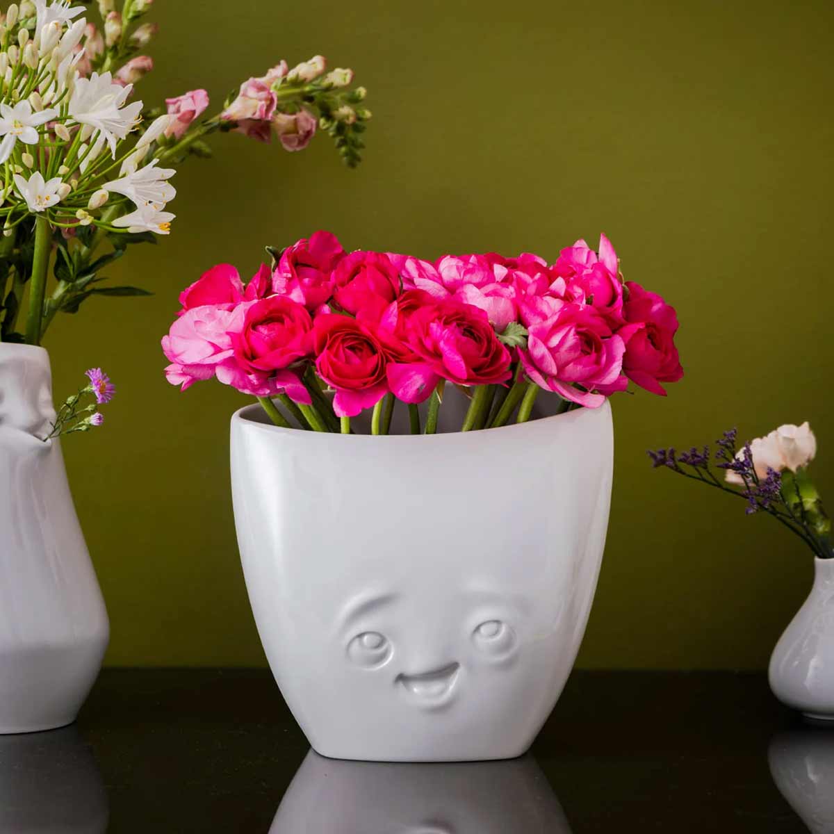 Vase Tassen Joy en porcelaine h�teli�re � 21 � 20 � 10 cm