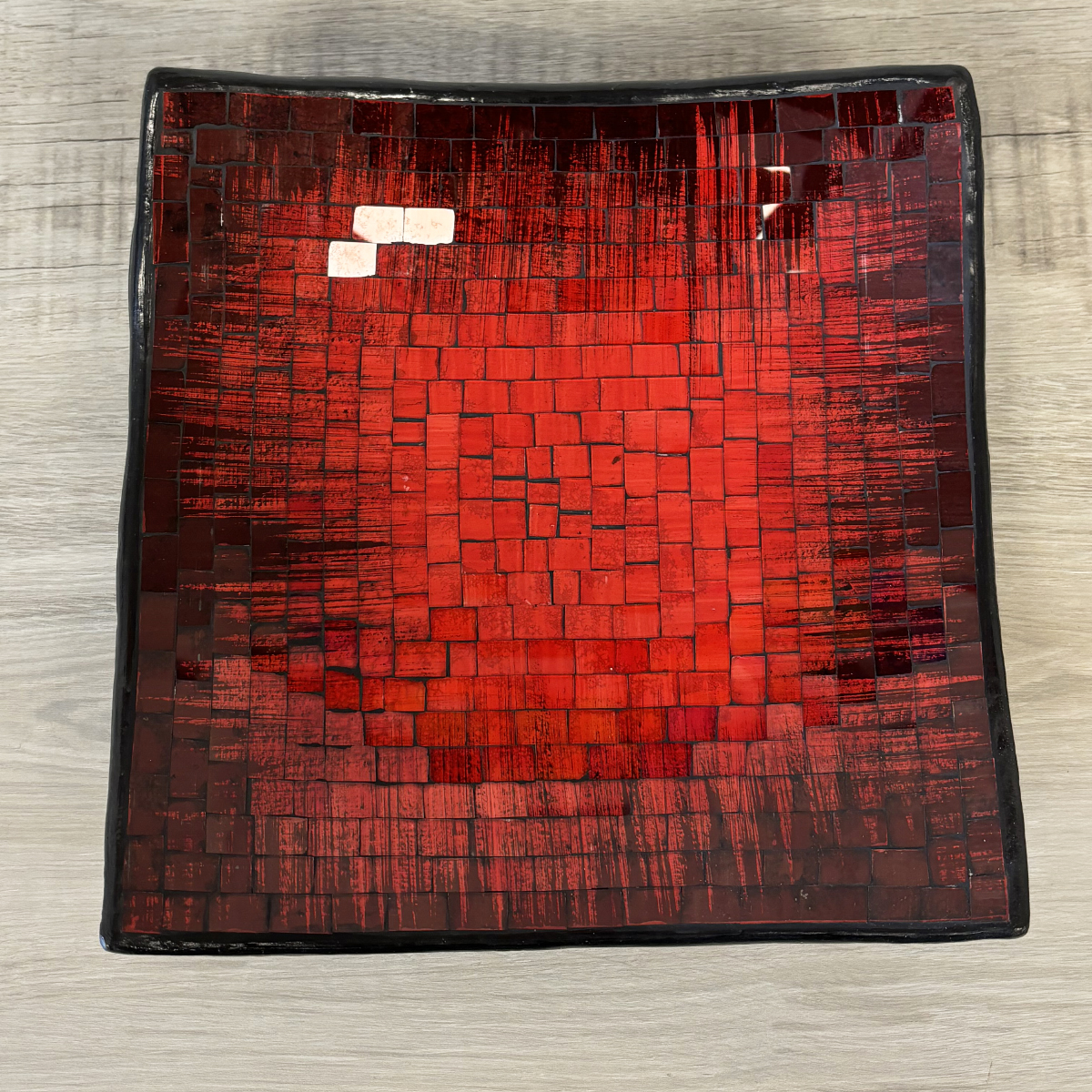 Coupelle dcorative en mosaque de verre rouge 29 cm