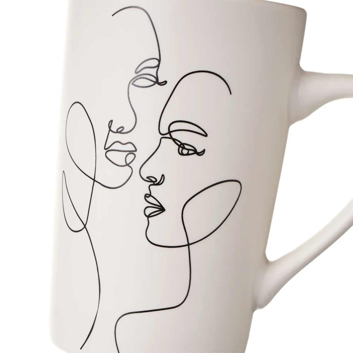 Ensemble de 4 mugs visages en c�ramique