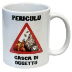 Mug Corse Periculu - Casca du Oggettu