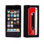 Coque silicone IPHONE 4 et 4 S cassette audio noire