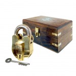 Cadenas dcoratif en Laiton livr en coffret bois