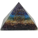 Pyramide d'Orgone 7 Chakras - 7.5 x 7.5 x 6 cm